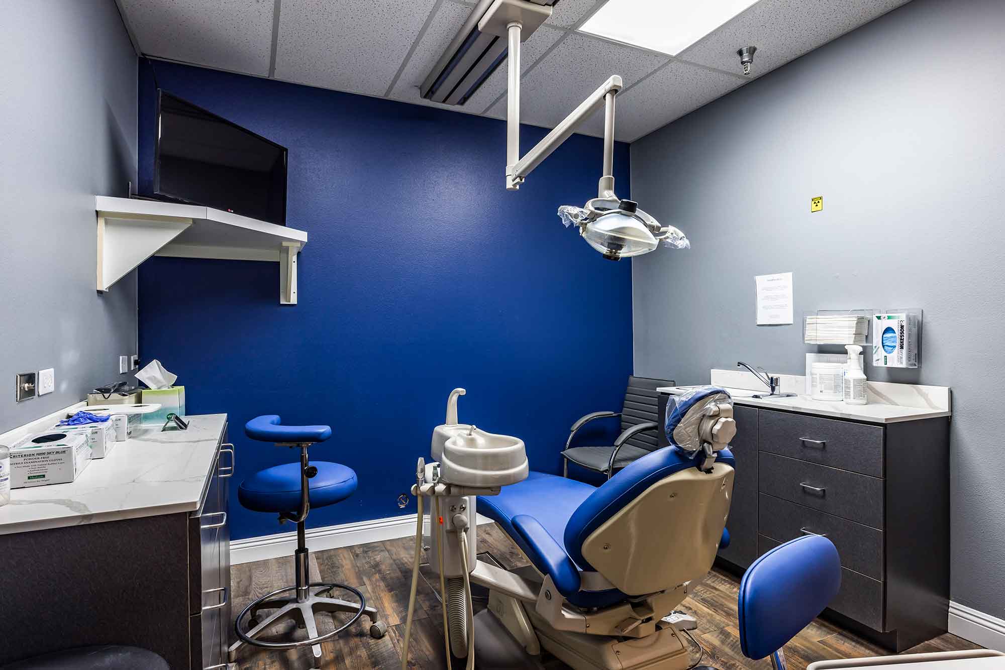 dental-office-patient-room-6